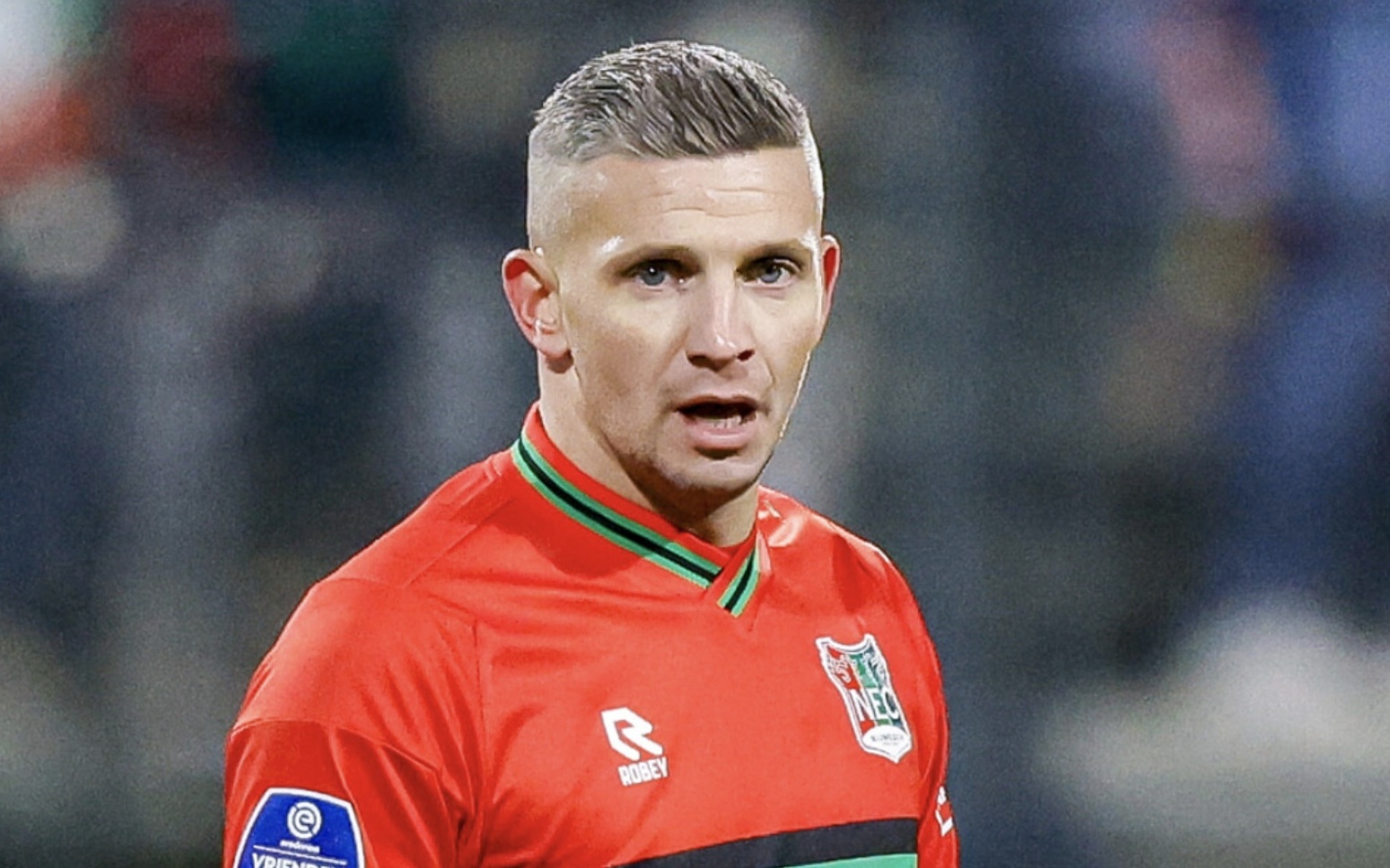 对阵摩纳哥 对阵摩纳哥