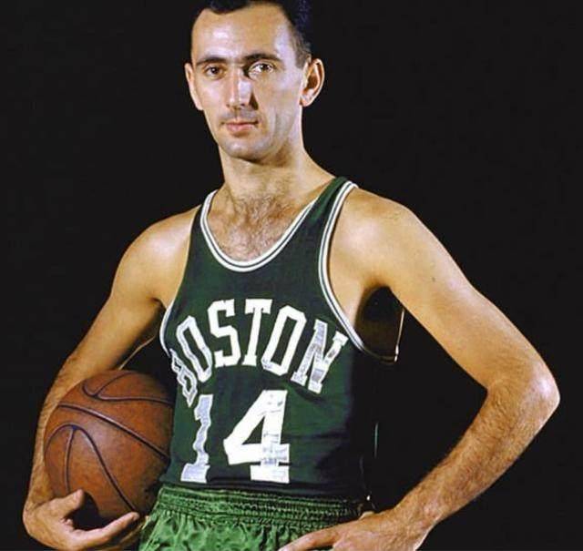 上实现三冠 上实现三冠