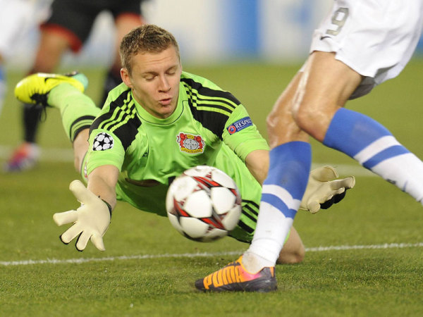 更是一个近 更是一个近